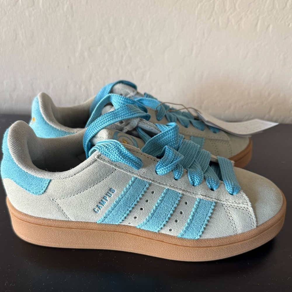 Adidas campus